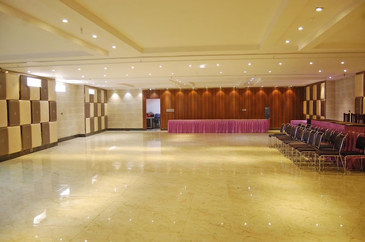 Hotel Rudra Vilas Agra  Zewnętrze zdjęcie